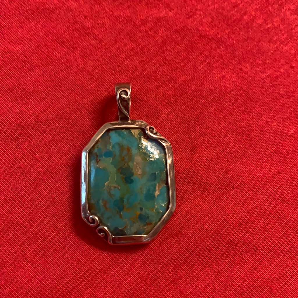 Pendant 37$